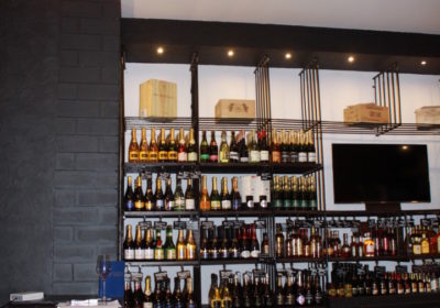 Дизайн интерьера магазина вина «ВинАрт» фото